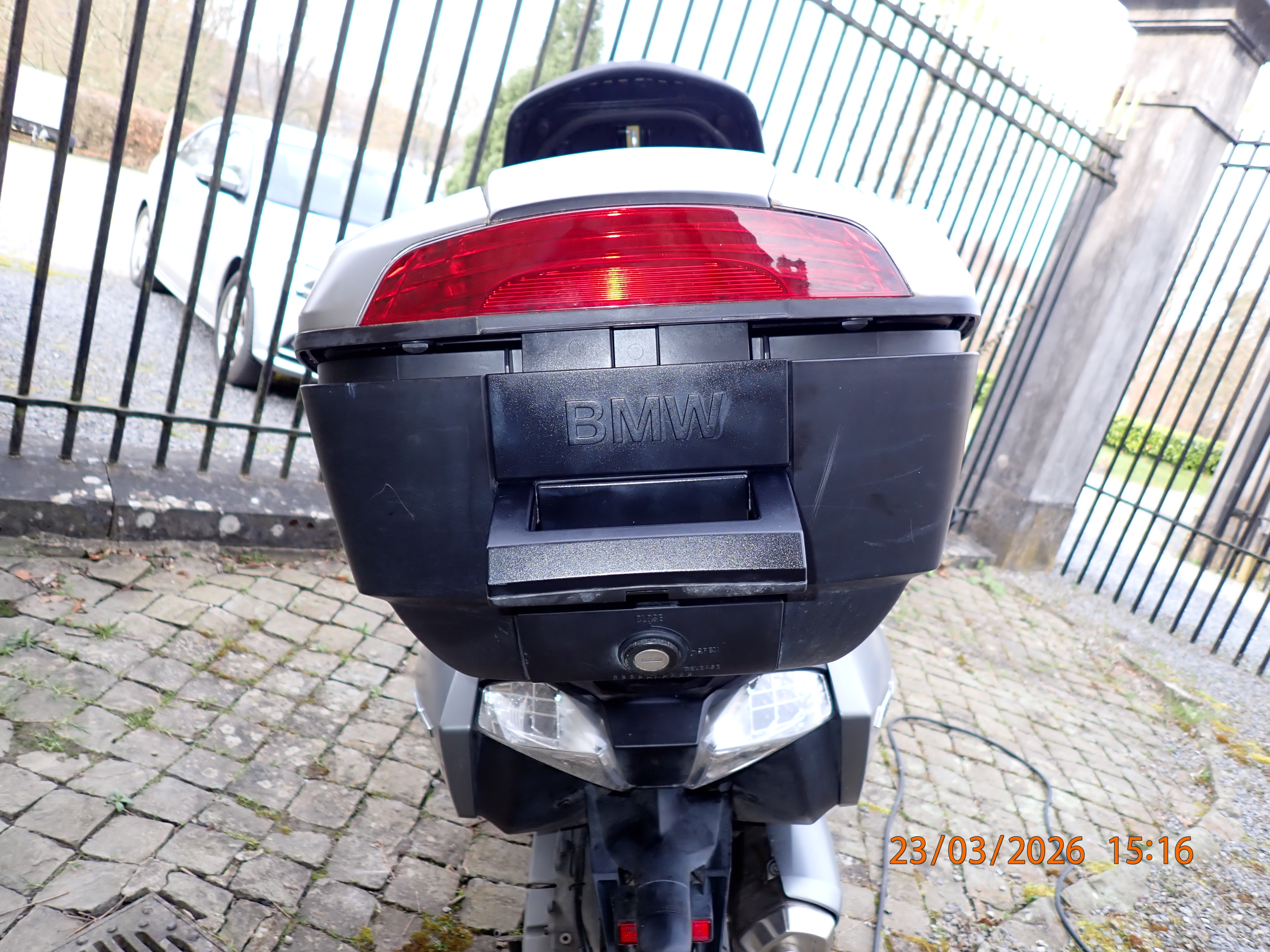 Top case